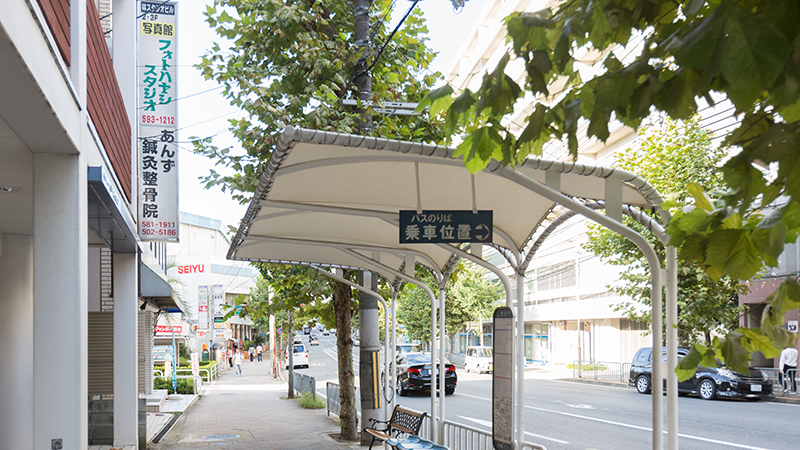 証明写真スタジオヘ道順08 山階校前バス停