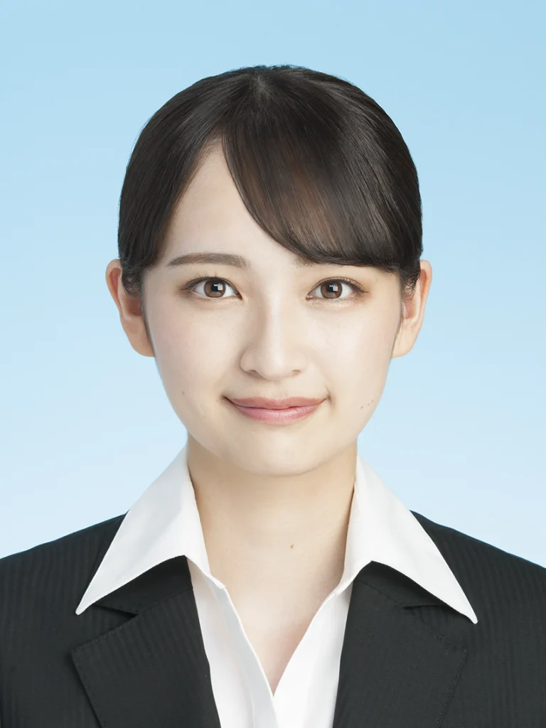 ヘアメイク証明写真完成