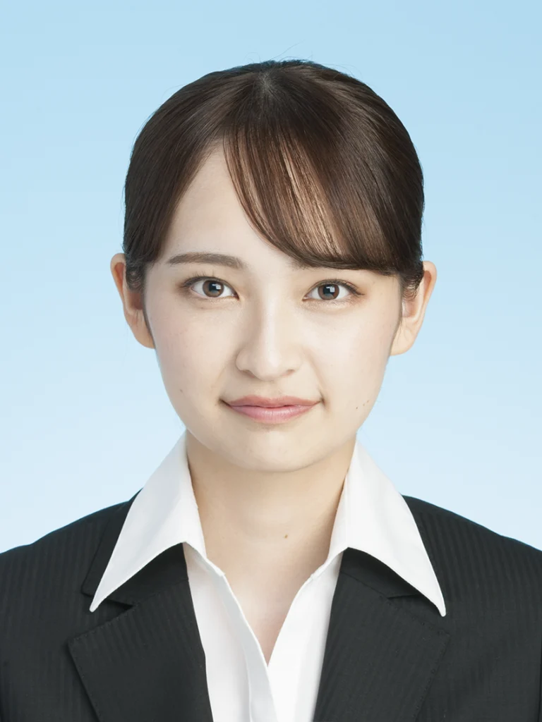 ヘアメイク証明写真真顔